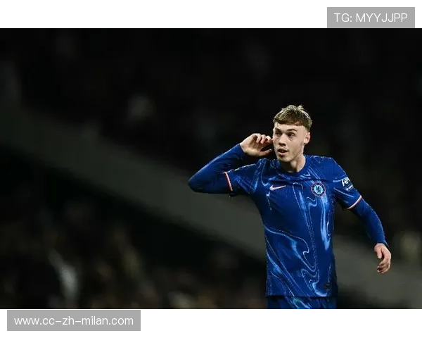 切尔西肋部转移制造杀机，帕尔默爆射得手