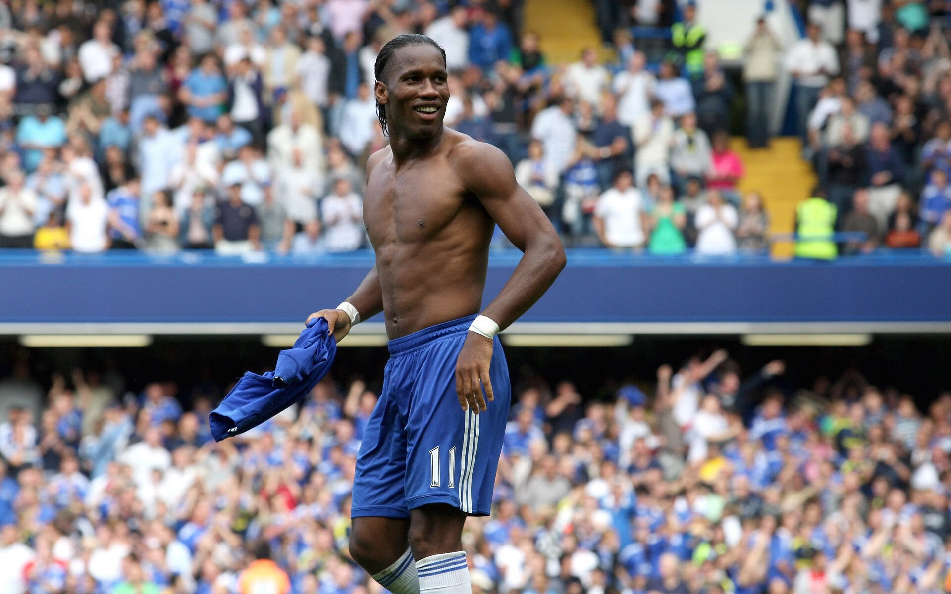 米兰体育官网-14场6球7助！巴萨捡到宝，28岁正值巅峰，自愿降薪儿萨梦，巴萨msg